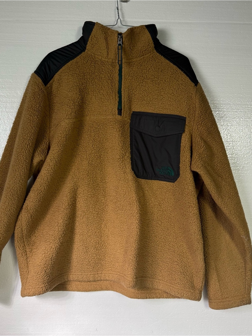 The North Face Men’s Large Tan Sherpa Fleece Quarter Zip Pullover Jacket Pocket